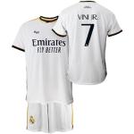 Maillots Real Madrid blancs enfant Real Madrid Taille 14 ans look fashion 