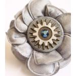 Bagues argentées en tissu à motif fleurs steampunk 
