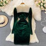Robes en velours de printemps vertes en velours à perles à col rond Taille XL look fashion pour femme 