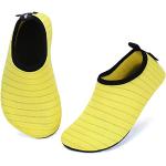 Chaussures de surf Saguaro jaune sable en caoutchouc respirantes Pointure 23 look fashion pour enfant en promo 