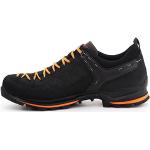 Chaussures de running Salewa noires en daim en gore tex imperméables look fashion pour homme 