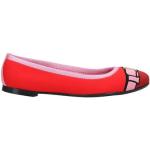 Chaussures casual de créateur Ferragamo rouges en cuir de veau Pointure 40 look casual pour femme 