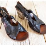 Sandales à brides noires en cuir Pointure 39 look vintage pour femme 