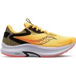 Chaussures de running jaunes en caoutchouc Pointure 37 avec un talon entre 3 et 5cm 