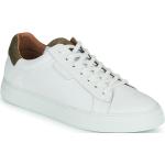 Baskets basses Schmoove blanches Pointure 40 look casual pour homme 