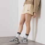 Shorts Nike Swoosh jaunes Taille S classiques pour femme en promo 