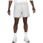 Shorts fluides Nike Sportswear gris Taille L look sportif en promo 