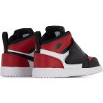 Baskets montantes Nike Jordan rouges Pointure 21 look casual en promo 