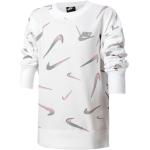 Sweatshirts Nike Sportswear blancs look sportif pour fille de la boutique en ligne Tennis-Point.fr 