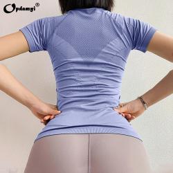 T-shirt de yoga à manches courtes pour femmes haut de sport sans couture t-shirt de fitness mince