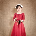 Robes longues rouges en satin Taille 10 ans look médiéval pour fille de la boutique en ligne Etsy.com 
