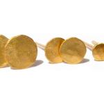 Boucles d'oreilles en or dorées en or à clous 14 carats fait main 