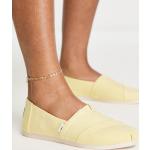 Chaussures casual Toms jaunes en caoutchouc à bouts ronds Pointure 37,5 look casual pour femme en promo 
