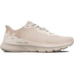 Chaussures de running Under Armour Turbulence blanches en fil filet respirantes look fashion 