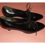 Escarpins noirs en cuir en cuir look vintage pour femme 