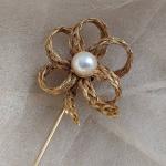 Broches en or à perles look vintage pour femme 