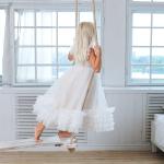 Robes de demoiselle d'honneur blanches en satin pour fille de la boutique en ligne Etsy.com 