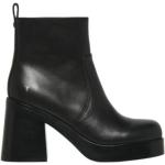 Windsor Smith - Shoes > Boots > Heeled Boots - Black -