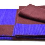 Couvertures bleues en laine inspirations zen 
